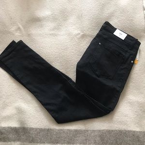 Men’s black Skinny Jeans NWT